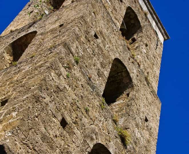 Sentiero alla Madonna della Rupe