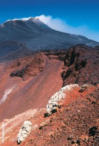 Etna: la valle del Bove